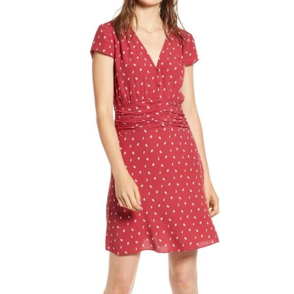 Chelsea28 Rouched Waist Minidress in Red Earth Delicate Geo M